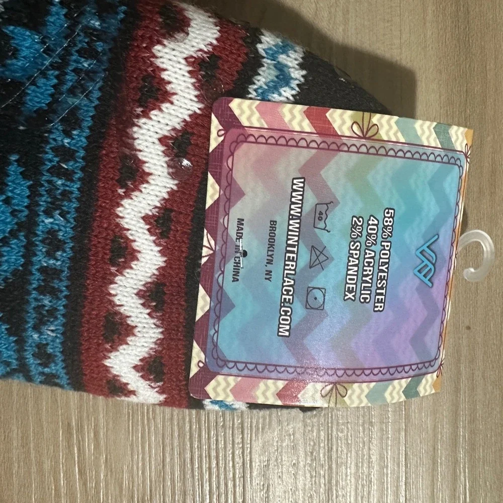 Winterlace Sherpa Socks Soft‎ & Fluffy Two Pair Snowflake Cabin Socks